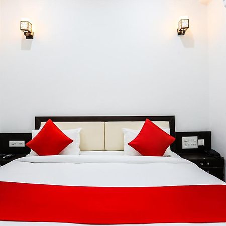 Oyo Hotel New Geetanjali Near Gautam Buddha Park Lucknow Exterior foto
