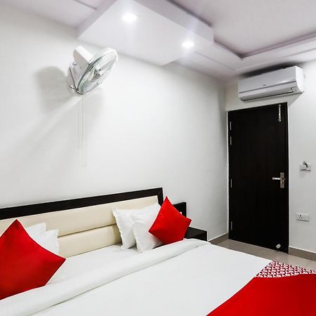 Oyo Hotel New Geetanjali Near Gautam Buddha Park Lucknow Exterior foto